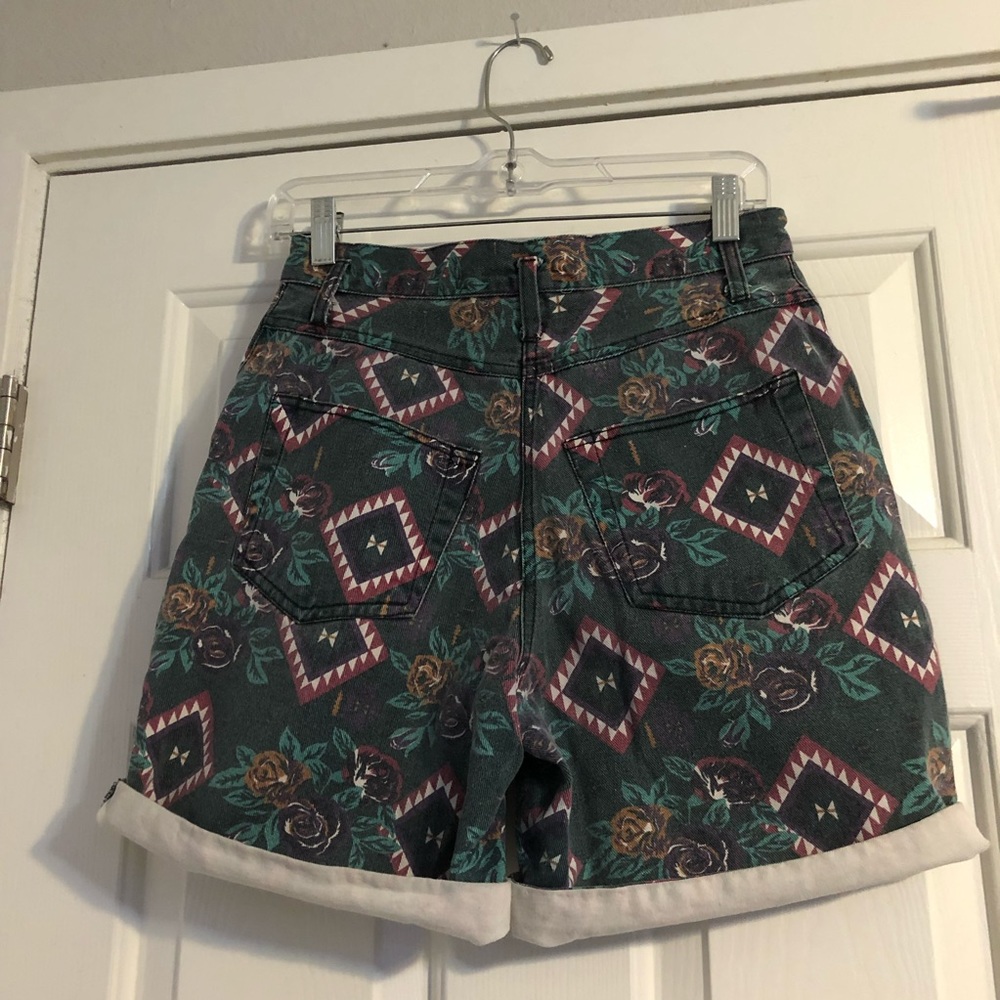 Vintage Red Rover shorts - Picture 3 of 5